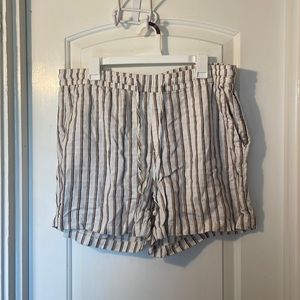 Old Navy Linen Blend Shorts